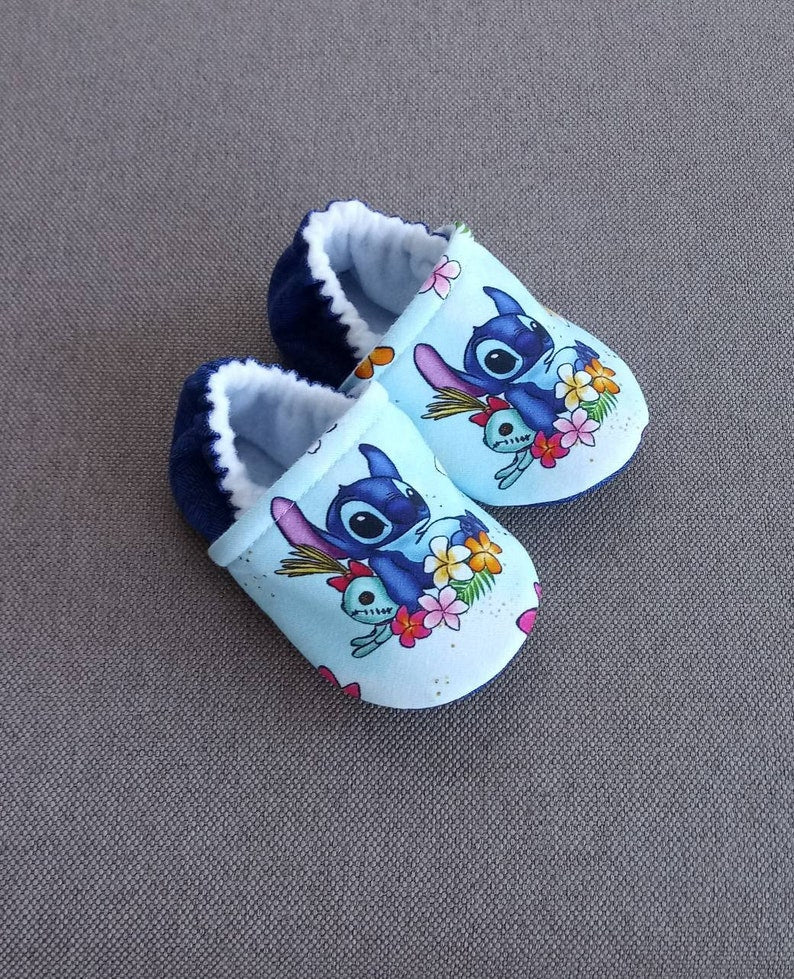 Stitch baby shoes. - Made to order item
