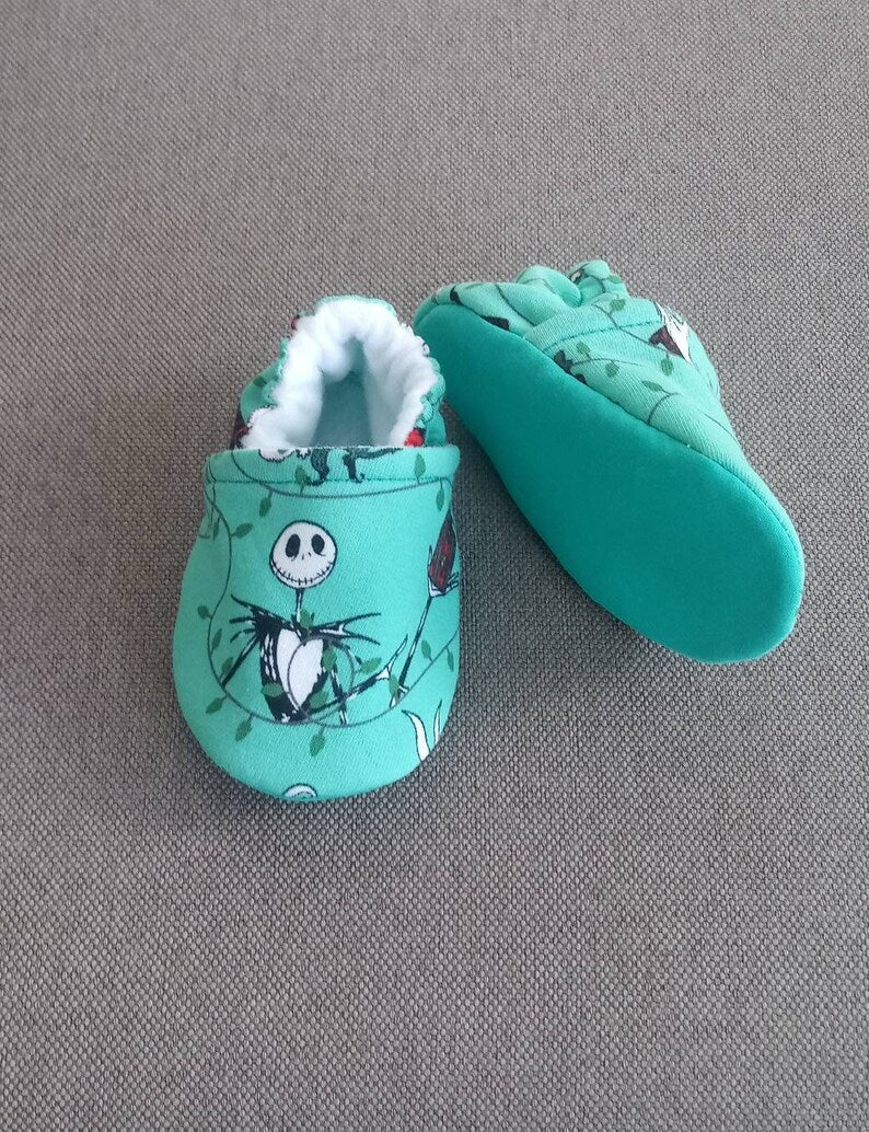 Christmas baby shoes