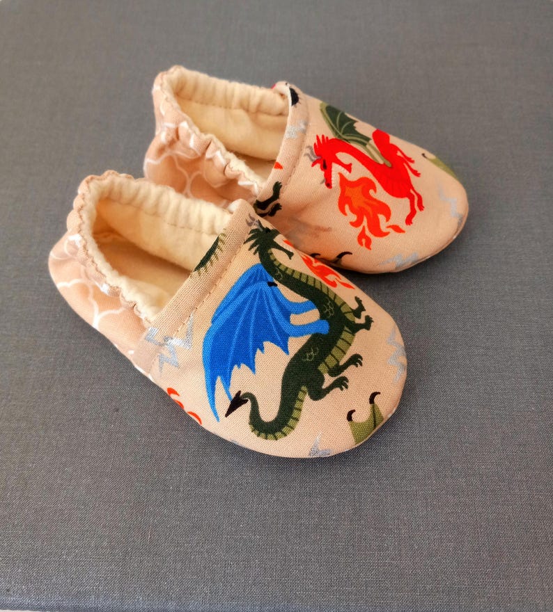 Dragon baby soft shoes
