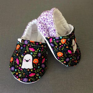 Ghost theme Halloween baby shoes