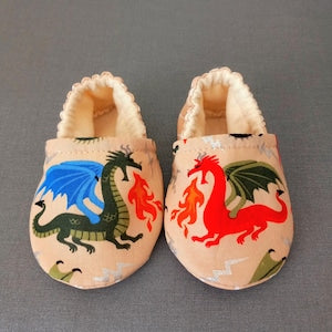 Dragon baby soft shoes