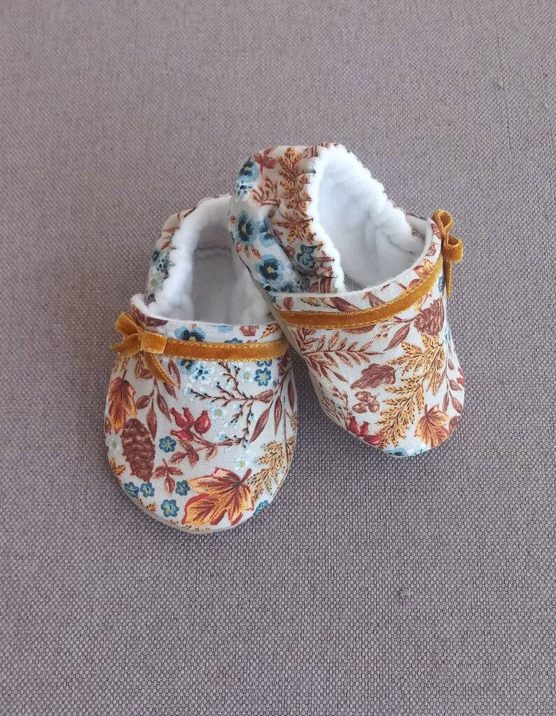 Floral baby shoes , Wildflowers baby shoes