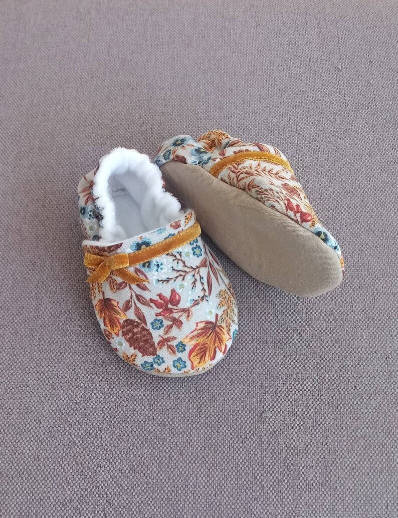Floral baby shoes , Wildflowers baby shoes