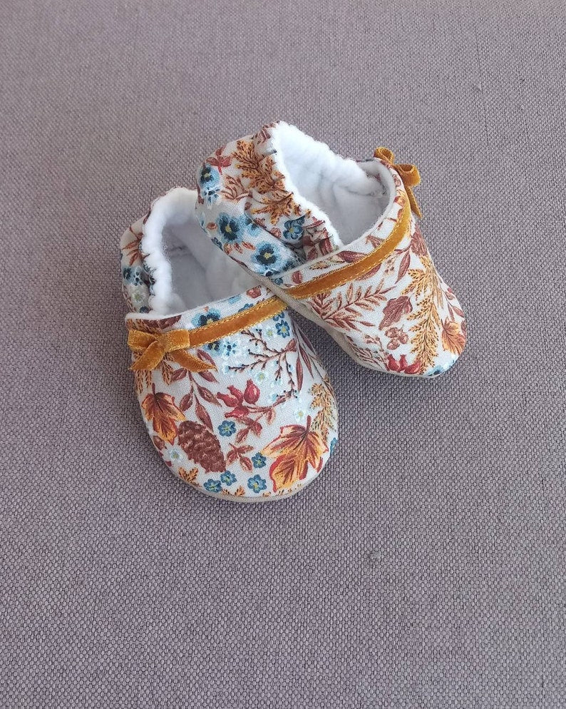 Floral baby shoes , Wildflowers baby shoes