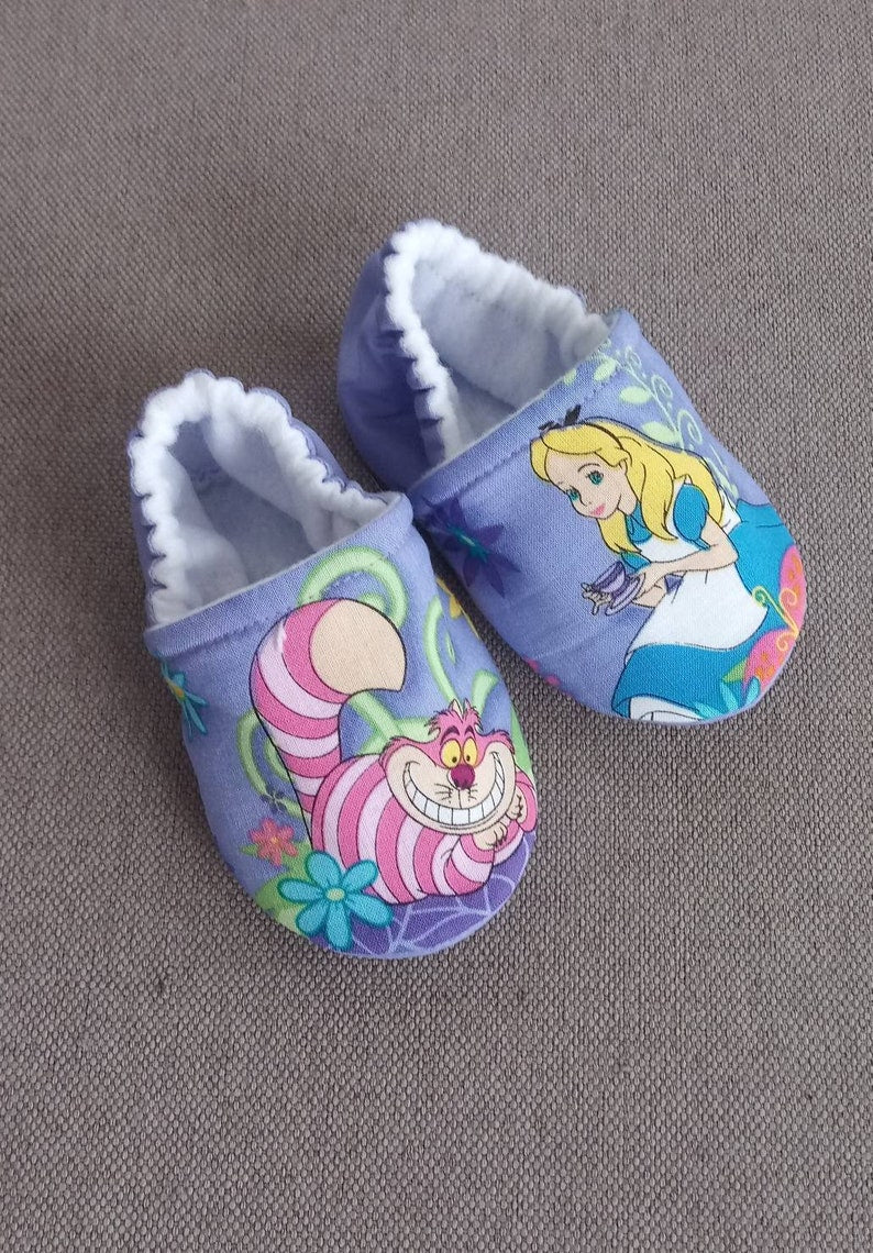 Alice inspired shoes