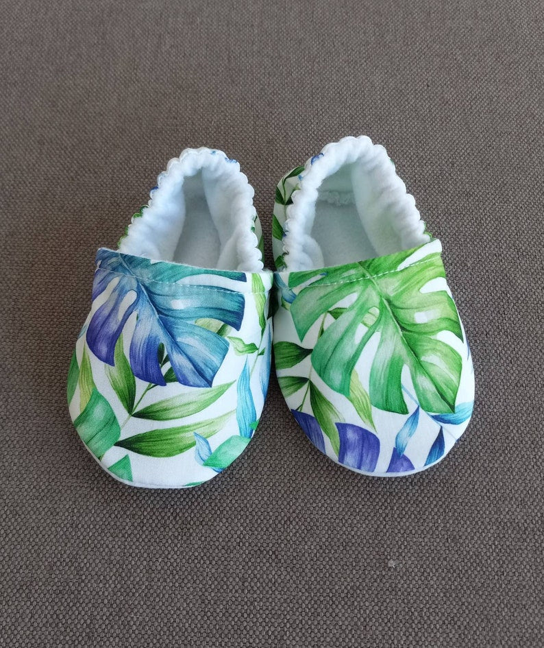 Tropical palms baby shoes