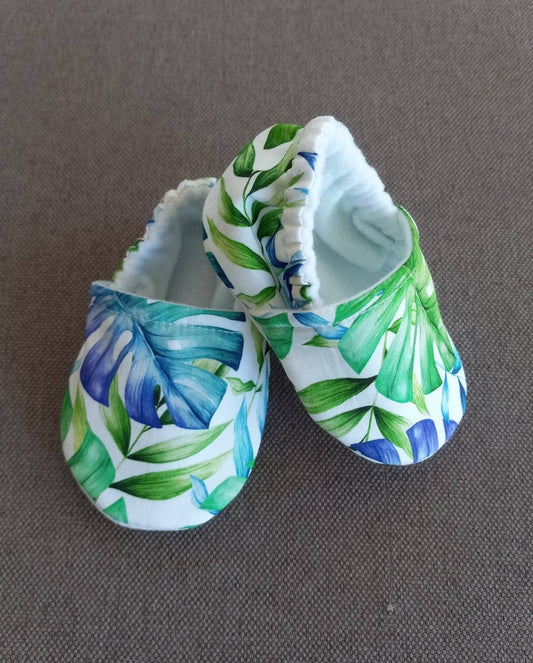 Tropical palms baby shoes