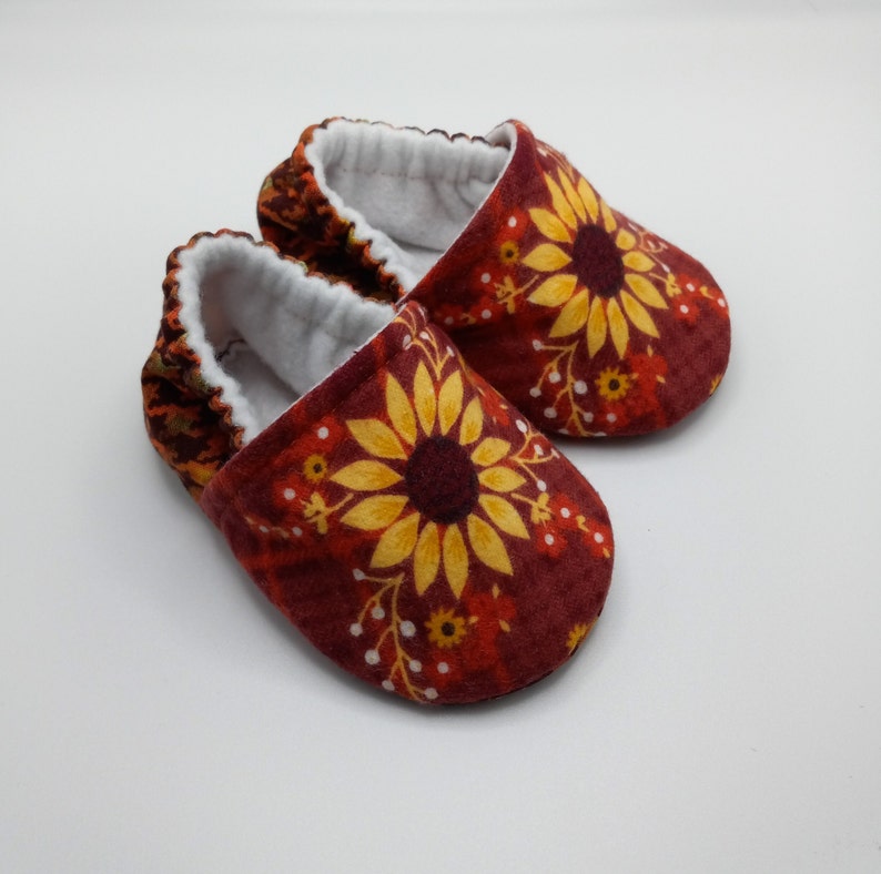 Fall theme sunflower baby shoes, Floral baby shoes