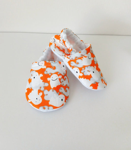 Halloween friendly ghosts baby shoes