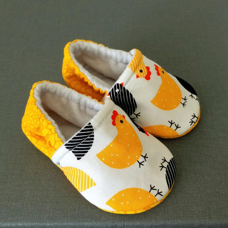 Baby chicks shoes,Chicks fabric shoes,Chicks cotton fabric,Soft baby shoes,Baby shower gift,gift,Baby Boy shoes,Baby girl shoes,Handmade