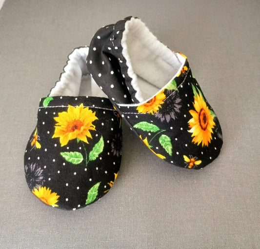 Sunflower baby shoes, Floral baby shoes