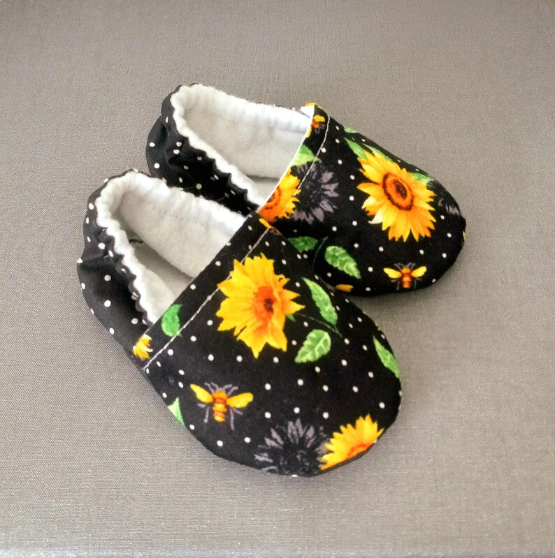 Sunflower baby shoes, Floral baby shoes