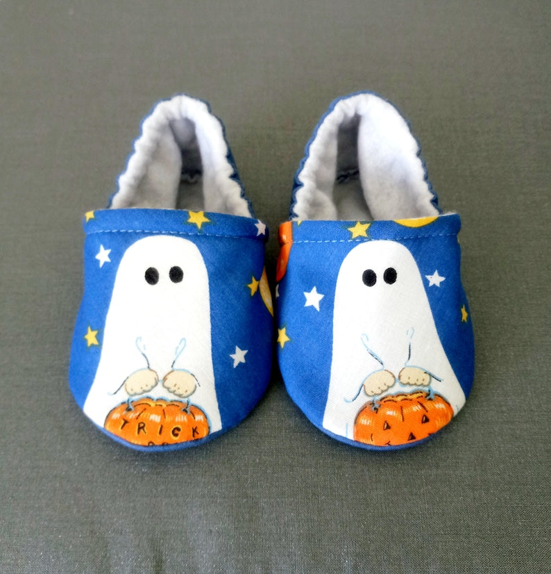 Ghost theme Halloween baby shoes