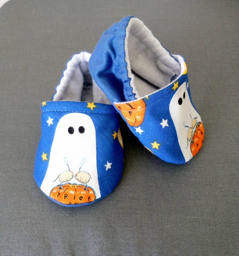 Ghost theme Halloween baby shoes
