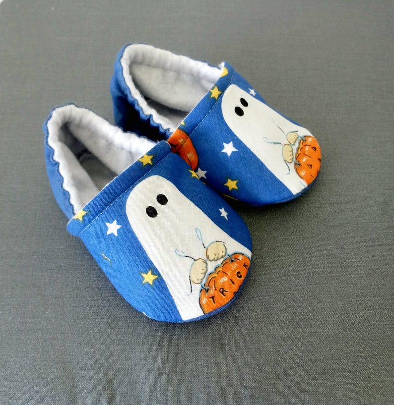 Ghost theme Halloween baby shoes