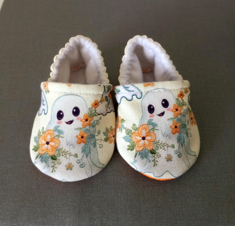 Halloween baby shoes , Ghost theme Halloween baby shoes