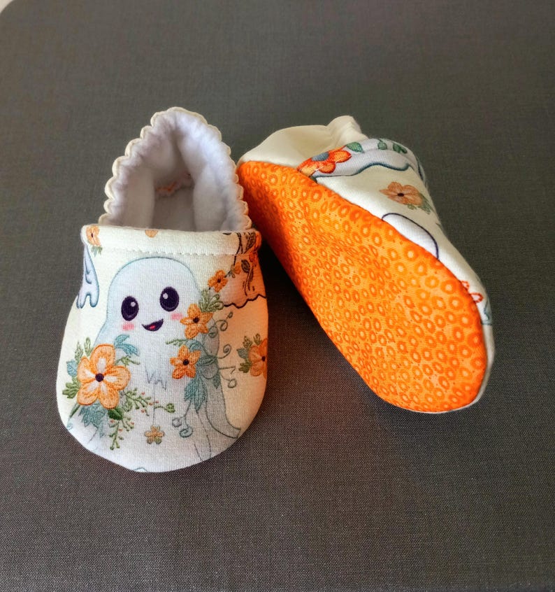 Halloween baby shoes , Ghost theme Halloween baby shoes